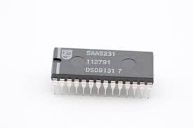 Circuito Integrado SAA5231 2-C